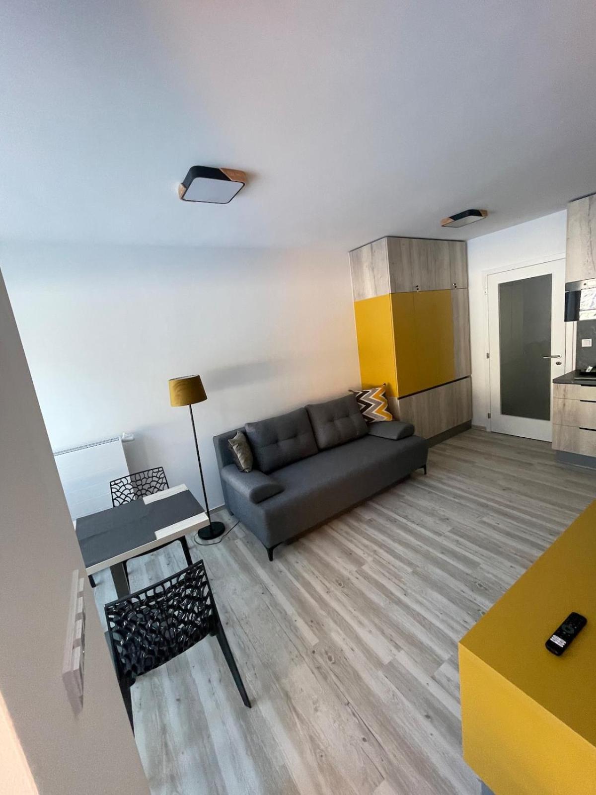 With A View Of The Slope Apartament